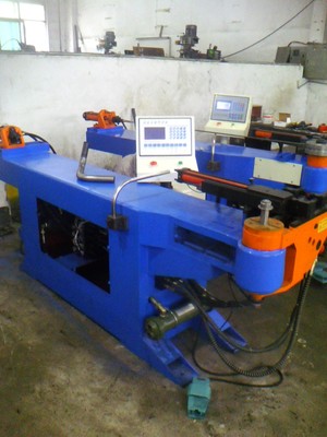 半自動(dòng)彎管機(jī)與數(shù)控彎管機(jī) 制造商價(jià)格、圖片與選購指南